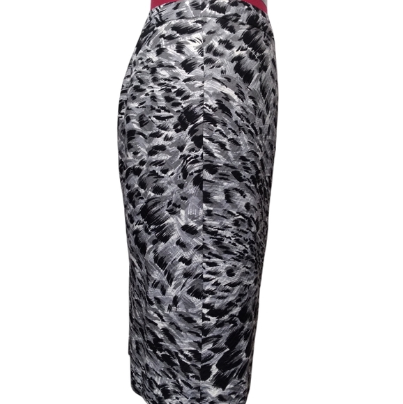 Talbots Side Double Zip Painted Black Gray White Pencil Skirt Size 4 - Picture 7 of 13